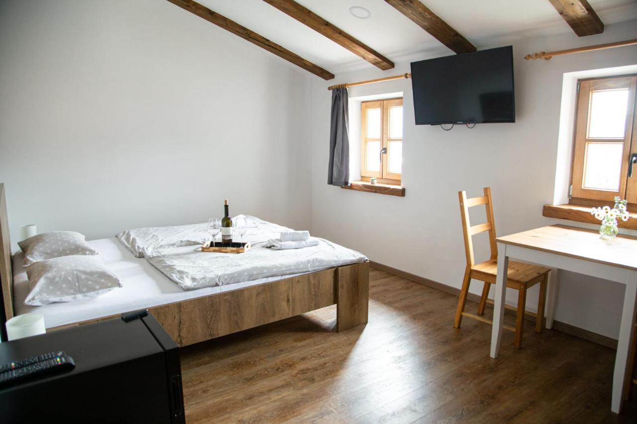 Boutique Rooms& Winery Žorž Vipava Extérieur photo